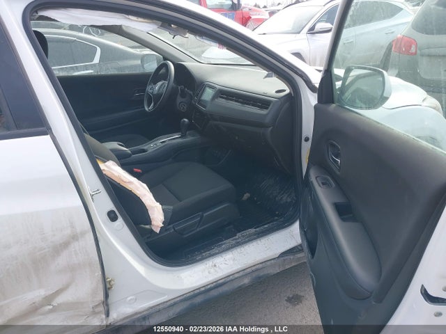 3CZRU6H34JM106067 Honda HR-V LX