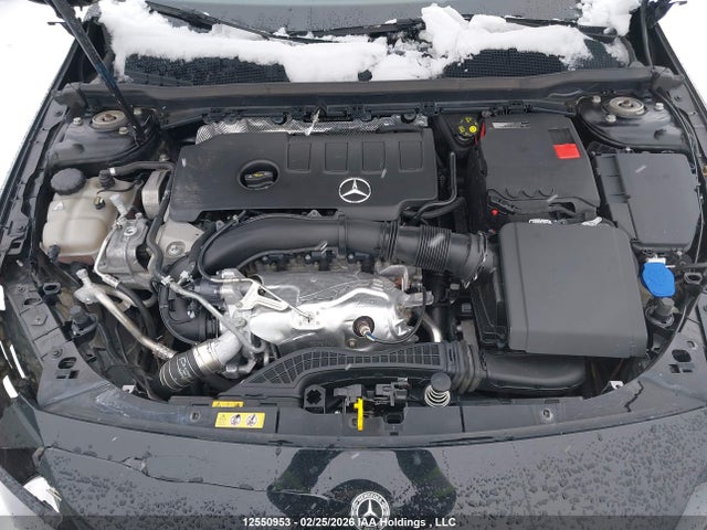 W1K3G4FB4MJ308352 Mercedes-Benz A 220 4matic