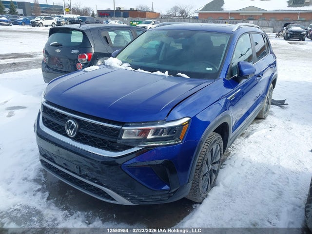 12550954 :رقم المزاد ، 3VVEX7B25RM014173 vin ، 2024 Volkswagen Taos Se مزاد بيع