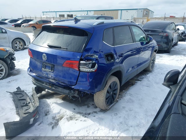 12550954 :رقم المزاد ، 3VVEX7B25RM014173 vin ، 2024 Volkswagen Taos Se مزاد بيع