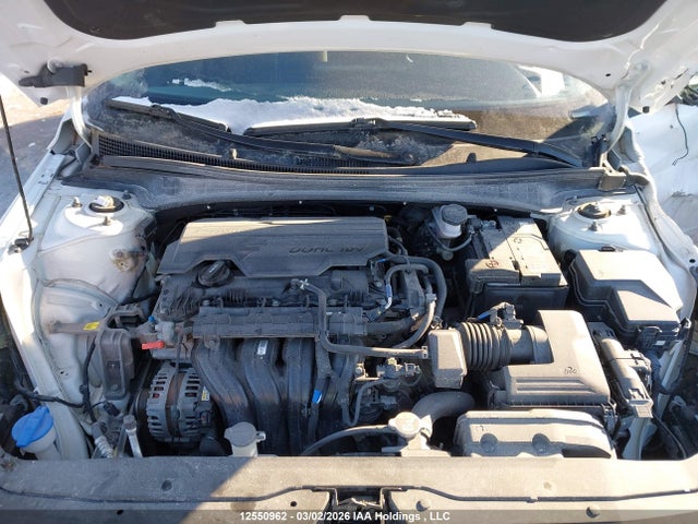 KMHLM4AG0NU347814 Hyundai Elantra