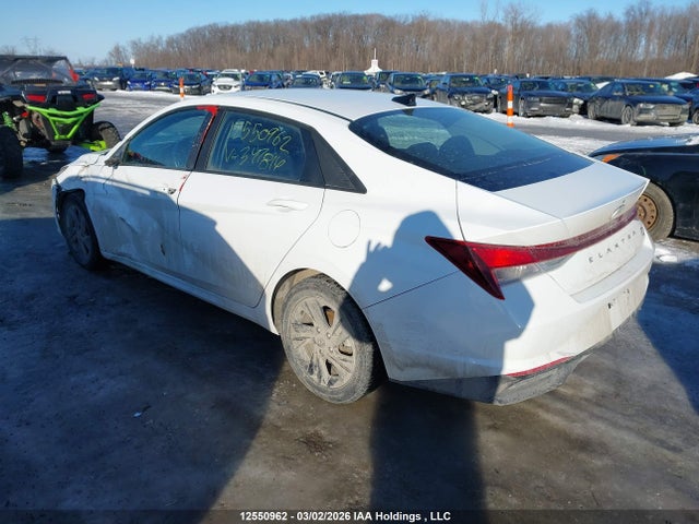 KMHLM4AG0NU347814 Hyundai Elantra
