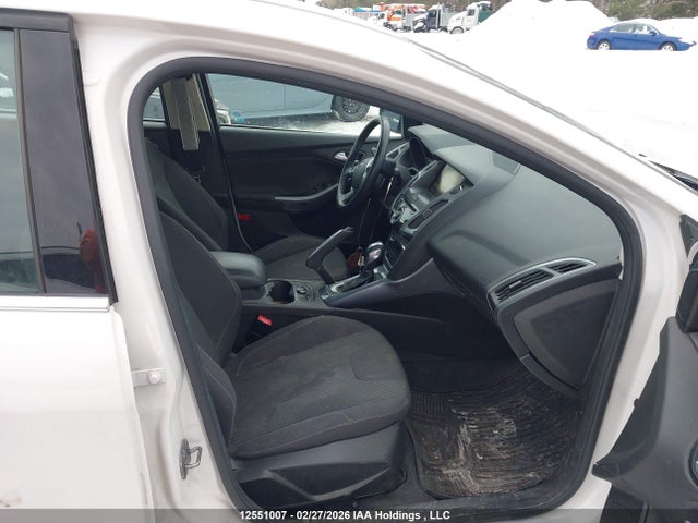 2013 Ford Focus მანქანა იყიდება აუქციონზე, vin: 1FADP3N23DL256748, აუქციონის ნომერი: 12551007