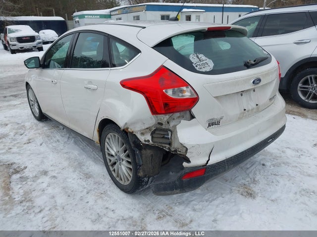 2013 Ford Focus მანქანა იყიდება აუქციონზე, vin: 1FADP3N23DL256748, აუქციონის ნომერი: 12551007