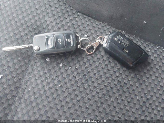 Продажа на аукционе авто 2013 Volkswagen Jetta 2.0l Trendline/2.0l Trendline+, vin: 3VW2K7AJ5DM260736, номер лота: 12551018