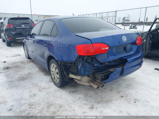 Продажа на аукционе авто 2013 Volkswagen Jetta 2.0l Trendline/2.0l Trendline+, vin: 3VW2K7AJ5DM260736, номер лота: 12551018