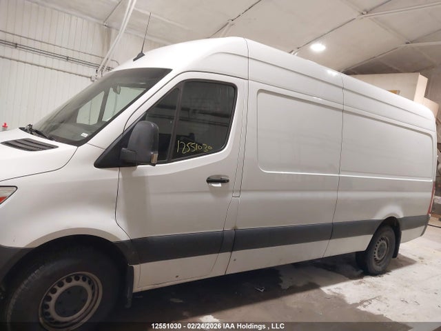 W1Y4KCHY8RP660505 Mercedes-Benz Sprinter 2500