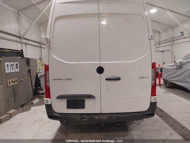 W1Y4KCHY8RP660505 Mercedes-Benz Sprinter 2500