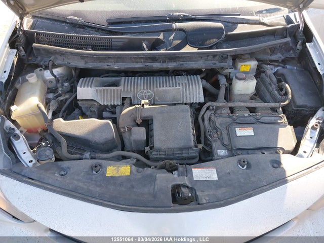 JTDZN3EU7FJ032663 Toyota PRIUS V