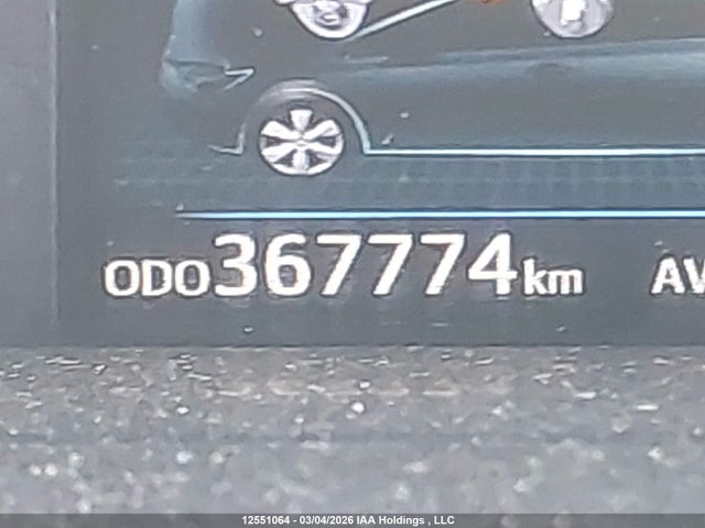 JTDZN3EU7FJ032663 Toyota PRIUS V