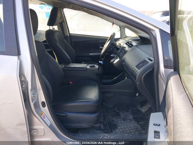 JTDZN3EU7FJ032663 Toyota PRIUS V