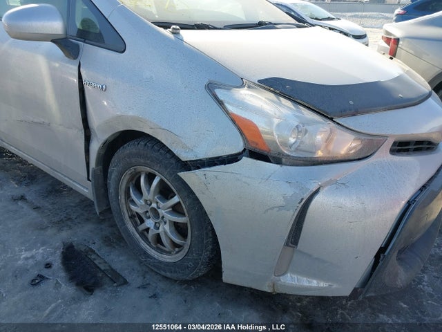 JTDZN3EU7FJ032663 Toyota PRIUS V