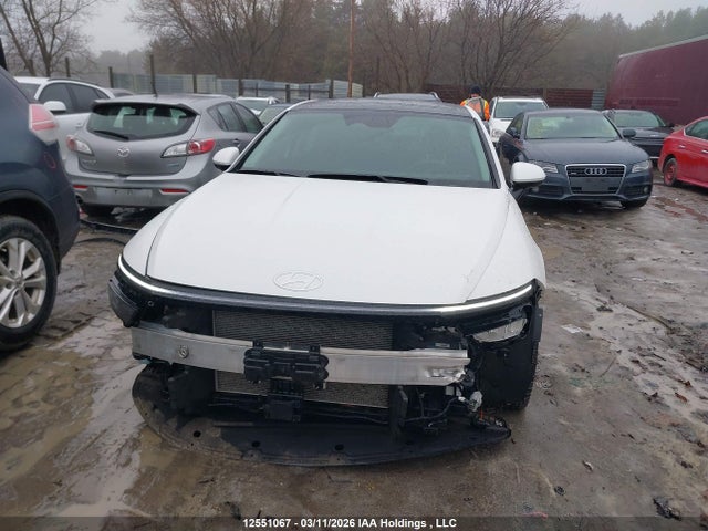 KMHL44JA5RA413437 Hyundai Sonata