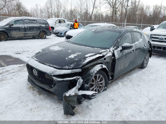 JM1BPAK75N1515789 Mazda Mazda3 Gx