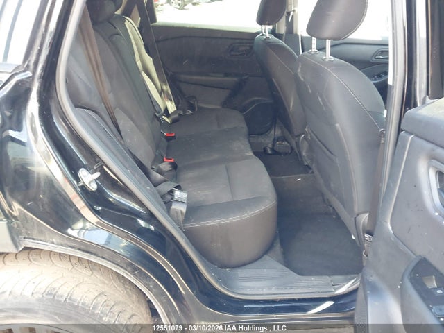 JN8BT3AB1RW441989 Nissan ROGUE S