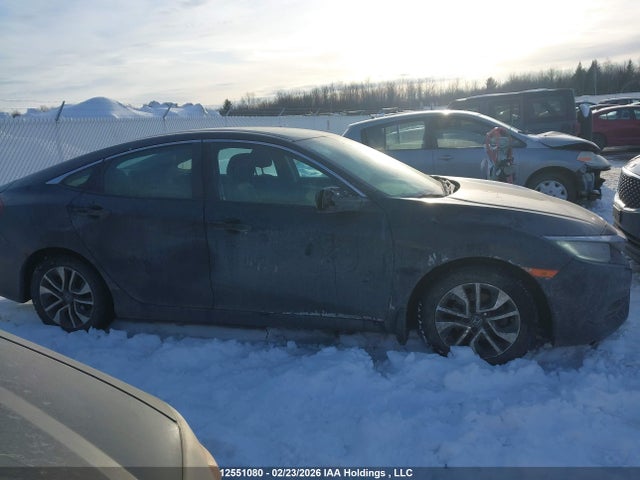 2HGFC2F53HH002026 Honda Civic Lx