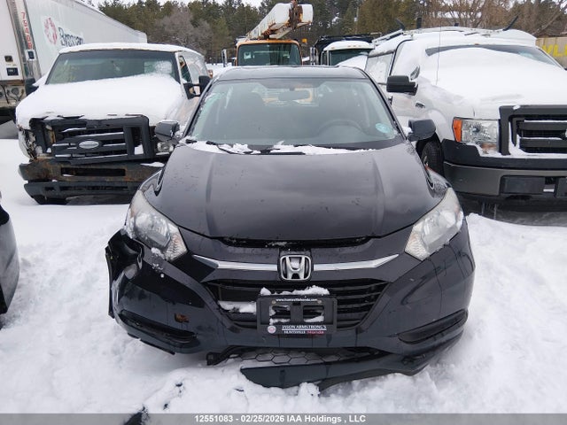3CZRU6H31GM112126 Honda HR-V LX