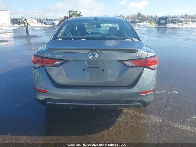 3N1AB8CV7NY256897 Nissan SENTRA SV
