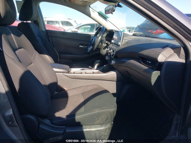 3N1AB8CV7NY256897 Nissan SENTRA SV
