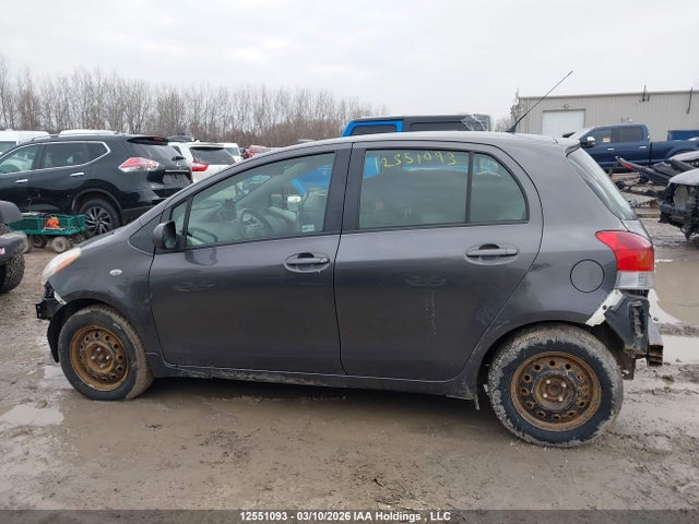 12551093 :رقم المزاد ، JTDKT9K39A5291002 vin ، 2010 Toyota Yaris Le/rs مزاد بيع
