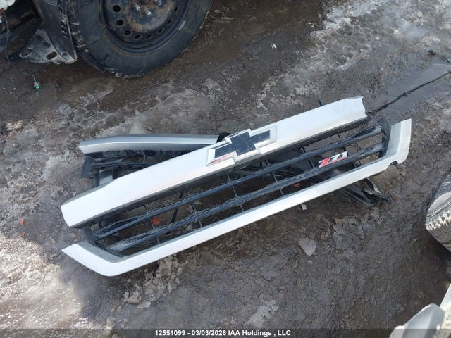 3GCUKREC9HG228749 Chevrolet Silverado 1500 2lt