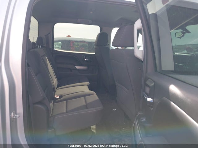 3GCUKREC9HG228749 Chevrolet Silverado 1500 2lt