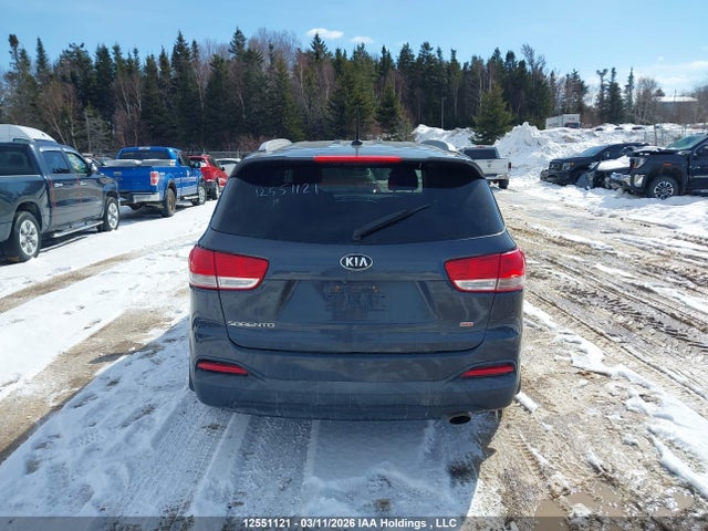 5XYPGDA36JG428158 KIA Sorento 2.4l Lx