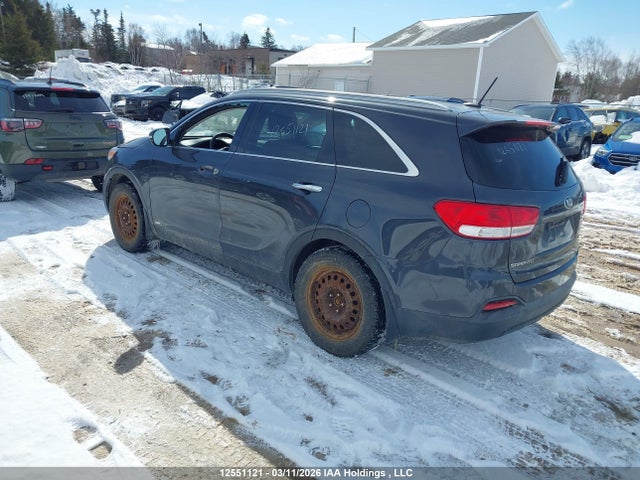 5XYPGDA36JG428158 KIA Sorento 2.4l Lx