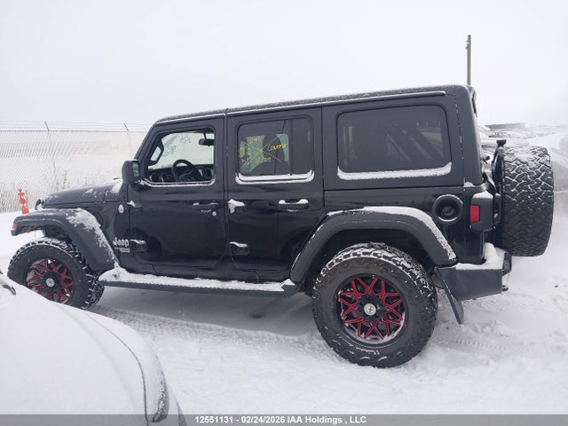 1C4HJXDN0JW204889 Jeep Wrangler Unlimited Sport