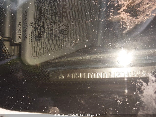 1C4HJXDN0JW204889 Jeep Wrangler Unlimited Sport