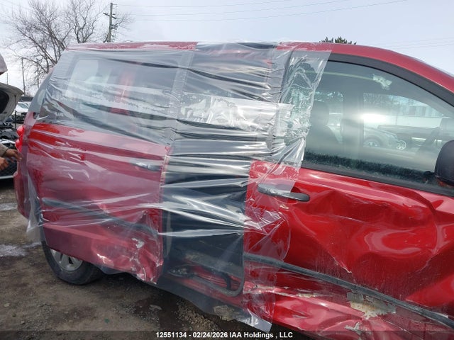 2C4RDGBG6ER117853 Dodge Grand Caravan Se