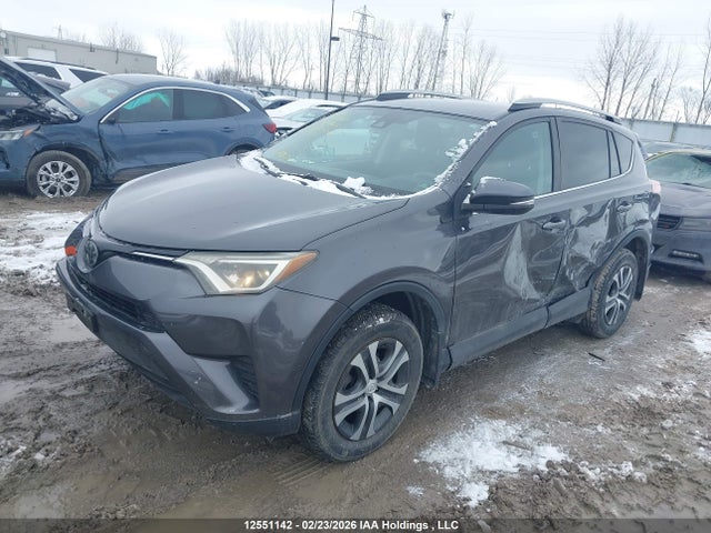 12551142 :رقم المزاد ، 2T3BFREVXHW686944 vin ، 2017 Toyota Rav4 Le مزاد بيع
