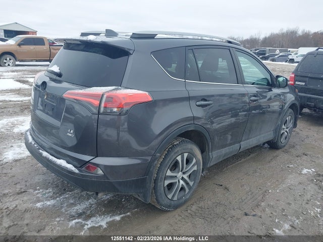 12551142 :رقم المزاد ، 2T3BFREVXHW686944 vin ، 2017 Toyota Rav4 Le مزاد بيع