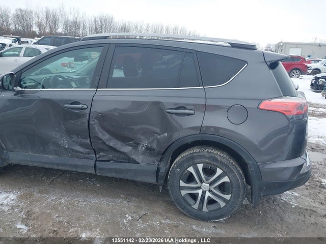 12551142 :رقم المزاد ، 2T3BFREVXHW686944 vin ، 2017 Toyota Rav4 Le مزاد بيع