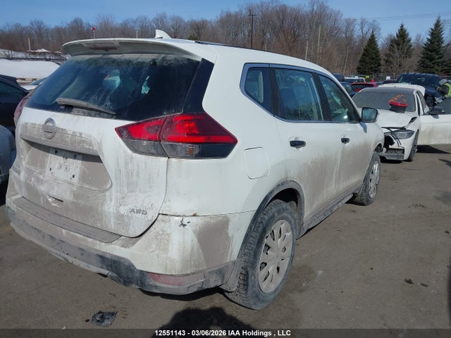 12551143 :رقم المزاد ، 5N1AT2MVXHC765218 vin ، 2017 Nissan Rogue مزاد بيع