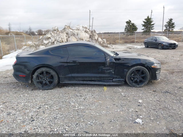 12551186 :رقم المزاد ، 1FA6P8THXK5102844 vin ، 2019 Ford Mustang Ecoboost Premium مزاد بيع
