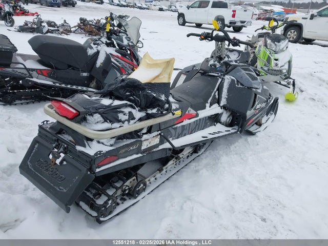 YH2SFRHA3HR000542 Skidoo Skidoo