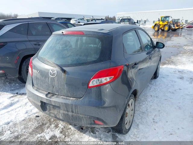 2013 Mazda Mazda2 მანქანა იყიდება აუქციონზე, vin: JM1DE1KY6D0166086, აუქციონის ნომერი: 12551233