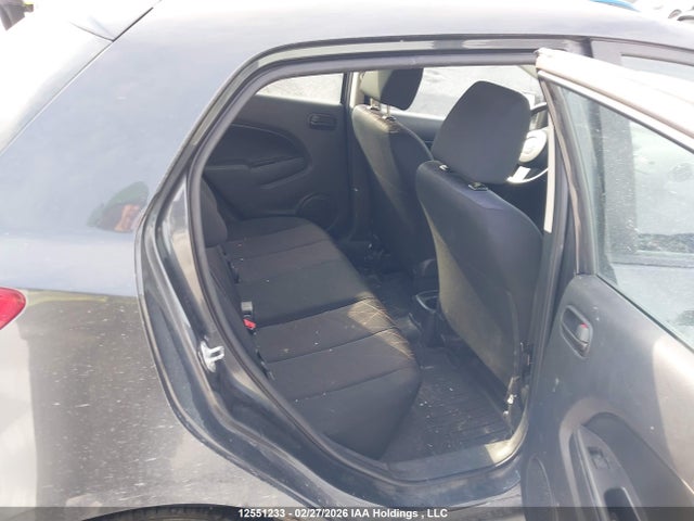 2013 Mazda Mazda2 მანქანა იყიდება აუქციონზე, vin: JM1DE1KY6D0166086, აუქციონის ნომერი: 12551233