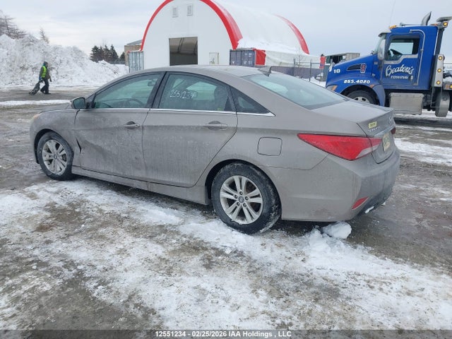 5NPEB4AC9EH929131 Hyundai SONATA GLS