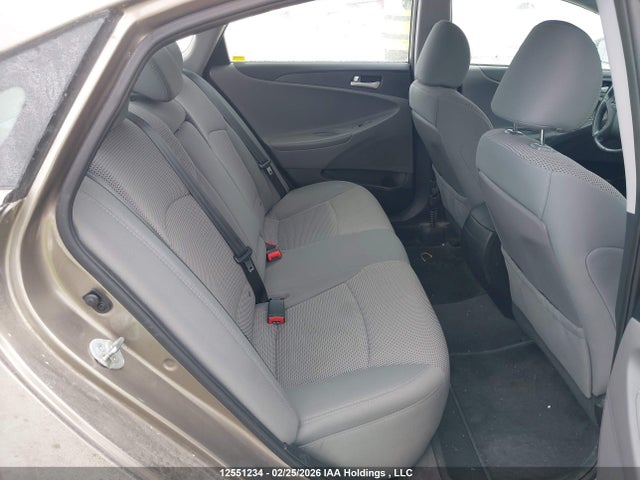 5NPEB4AC9EH929131 Hyundai SONATA GLS