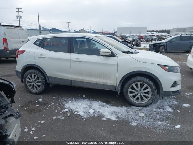 JN1BJ1AV3MW322191 Nissan Qashqai S