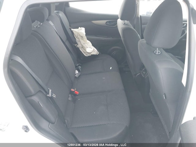 JN1BJ1AV3MW322191 Nissan Qashqai S