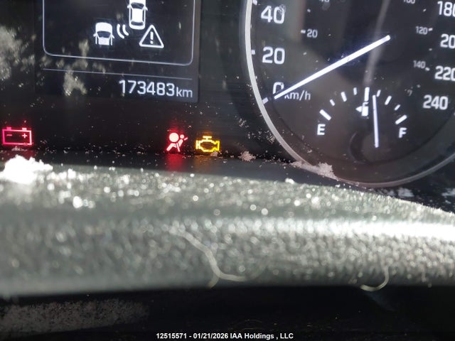 KMHD84LF9JU558825 Hyundai ELANTRA GL