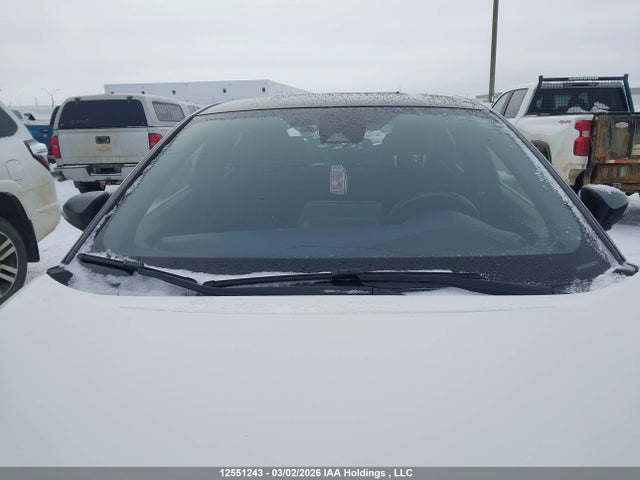 JTNKHMBX5M1102991 Toyota C-hr Xle Premium