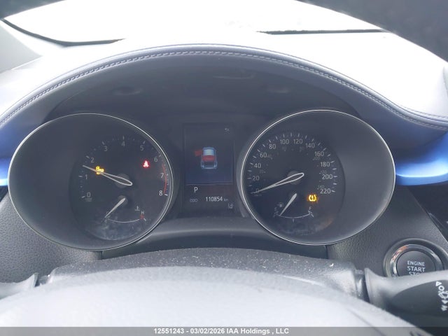JTNKHMBX5M1102991 Toyota C-hr Xle Premium