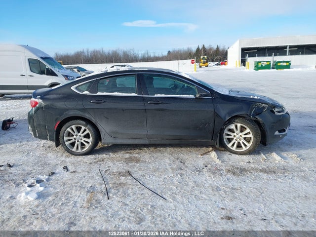 Chrysler 200 Limited 2015 1C3CCCAG2FN525577 Image 14
