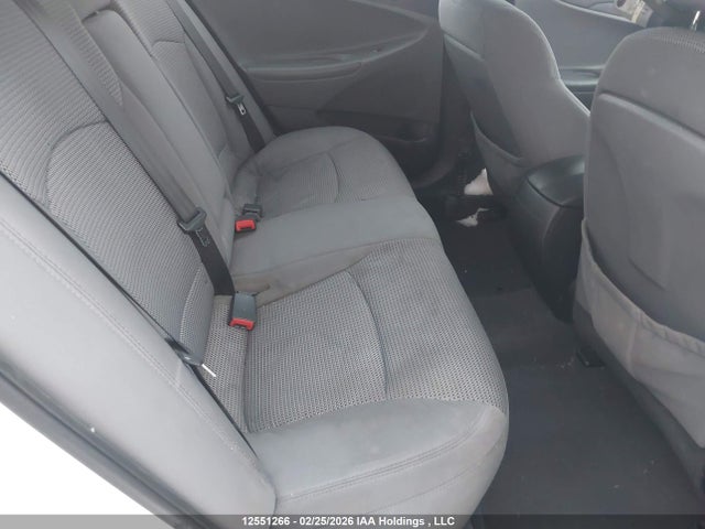 Продажа на аукционе авто 2011 Hyundai Sonata Gls, vin: 5NPEB4AC4BH261301, номер лота: 12551266