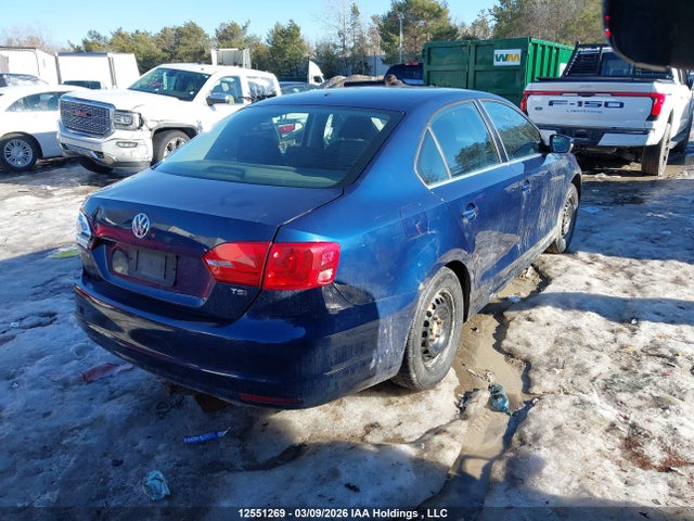 3VWD07AJ9EM378269 Volkswagen Jetta