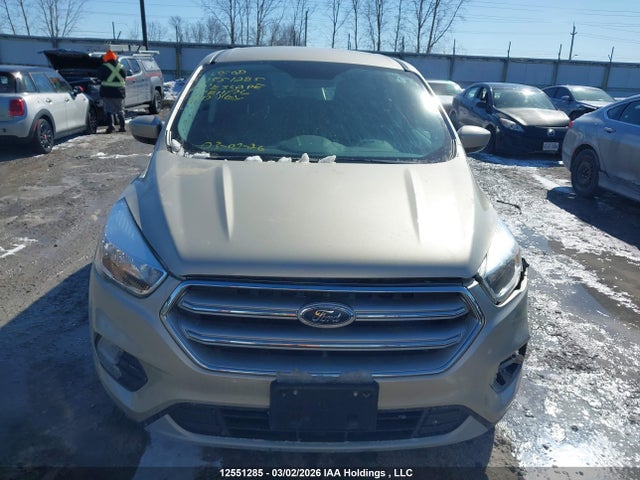 1FMCU0GD5HUE11176 Ford ESCAPE SE